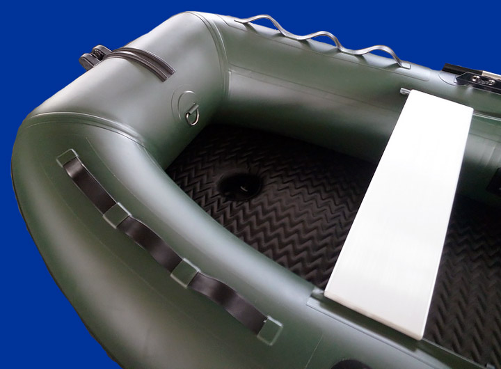 bateau Charles Oversea 3.0ci