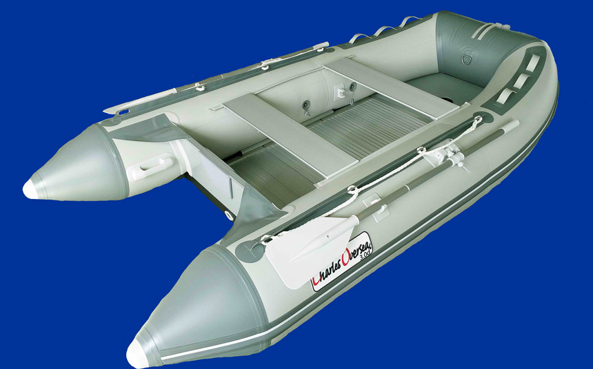 Bateau pneumatiqueCharles Oversea daylight