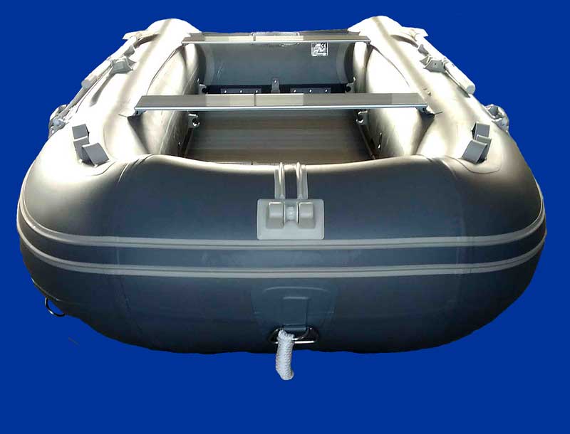 Bateau pneumatique maelyss B. Arctique 400